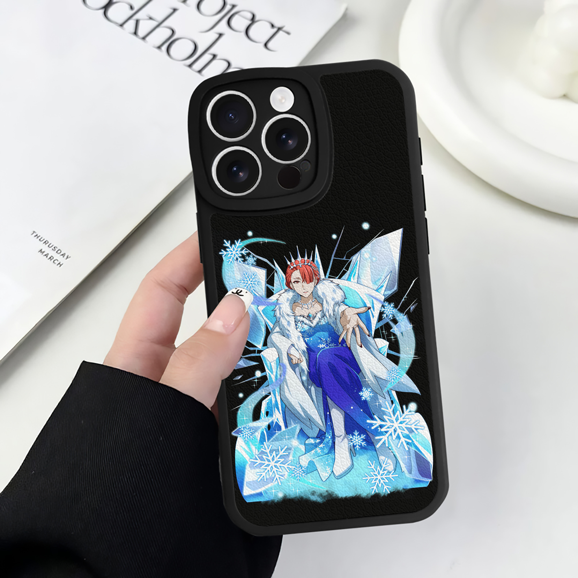 （画像用） 文豪ストレイドッグス Bungo Stray Dogs 【iPhone 16シリーズ対応】シリコンスマホケース（レザー調） 材質：シリコン